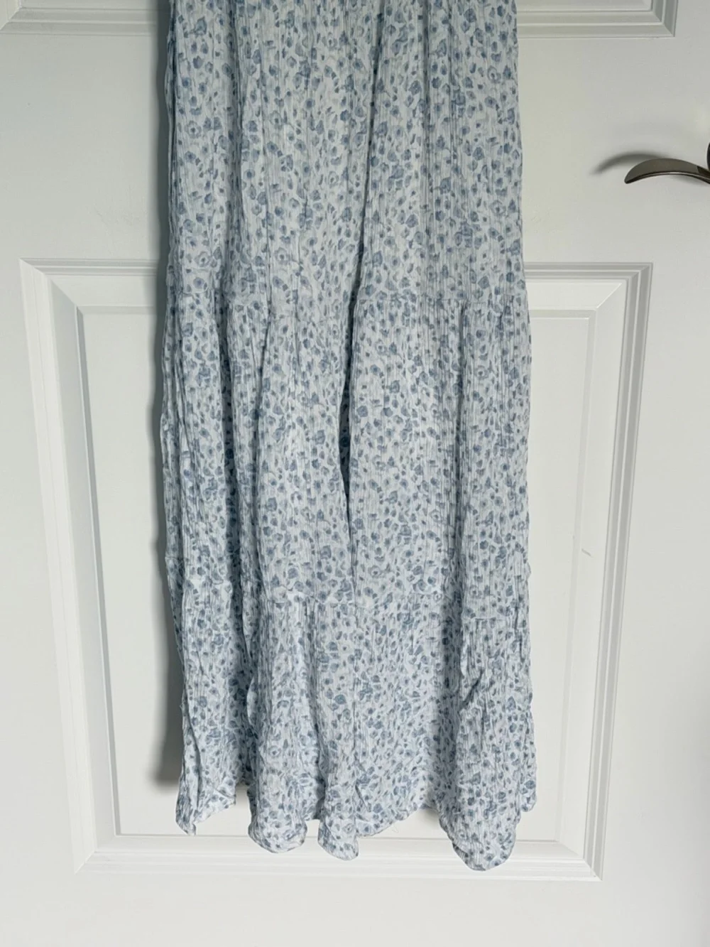 Abercrombie & Fitch Light Blue Floral Smocked Maxi Dress Size Small 54927